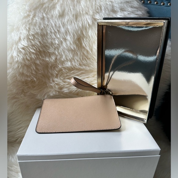 Authentic NWT Coach Rose Gold with Silver Glitter Wristlet Wallet Clutch Pouch - Picture 4 of 6